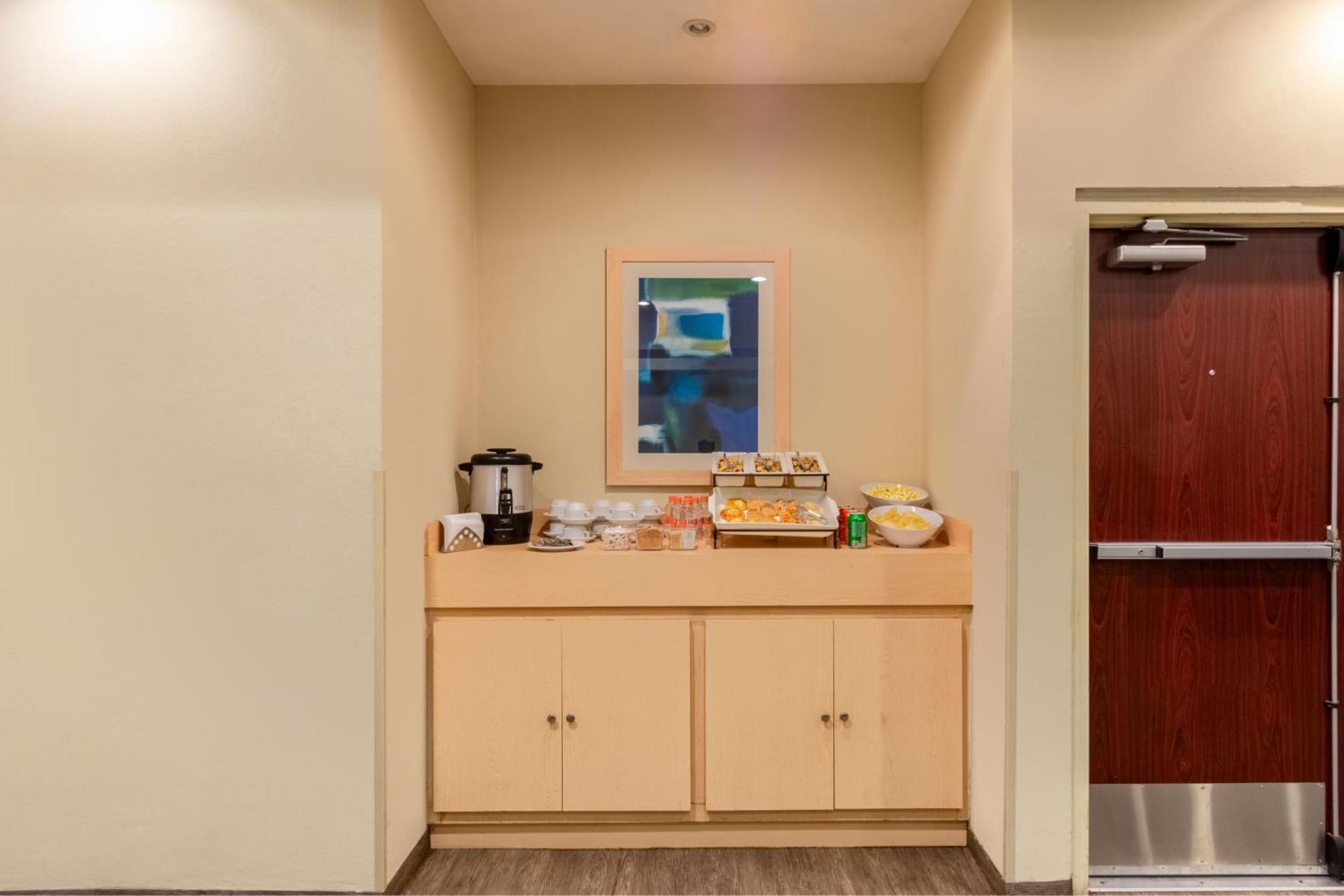 City Express By Marriott Ciudad Obregon Exterior photo